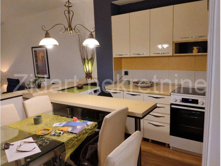 Квартира, 473 м², 91 000$ — FAKTOR